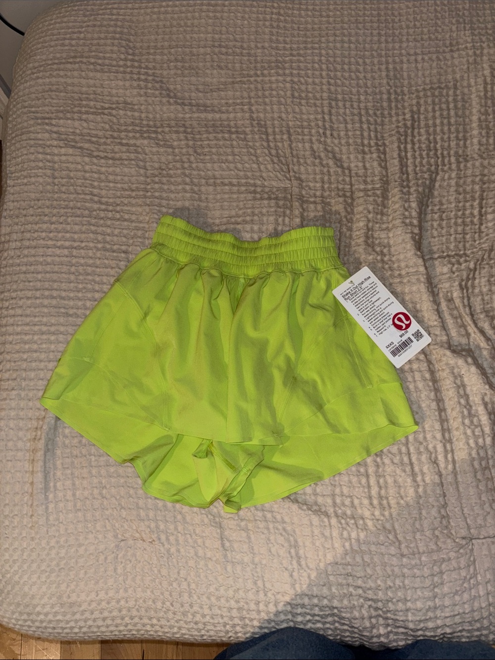 Lululemon Shake It Out High-Rise Running Short 2.5"
Sour Grape